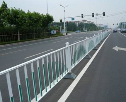 新疆塑鋼道路護欄